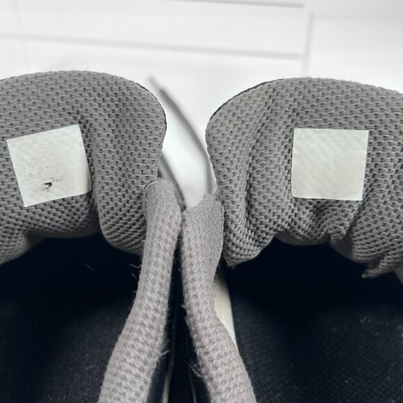 New Balance 2000 Special Edition Running Shoes Black Gray White Womens 8 - Picture 14 of 14